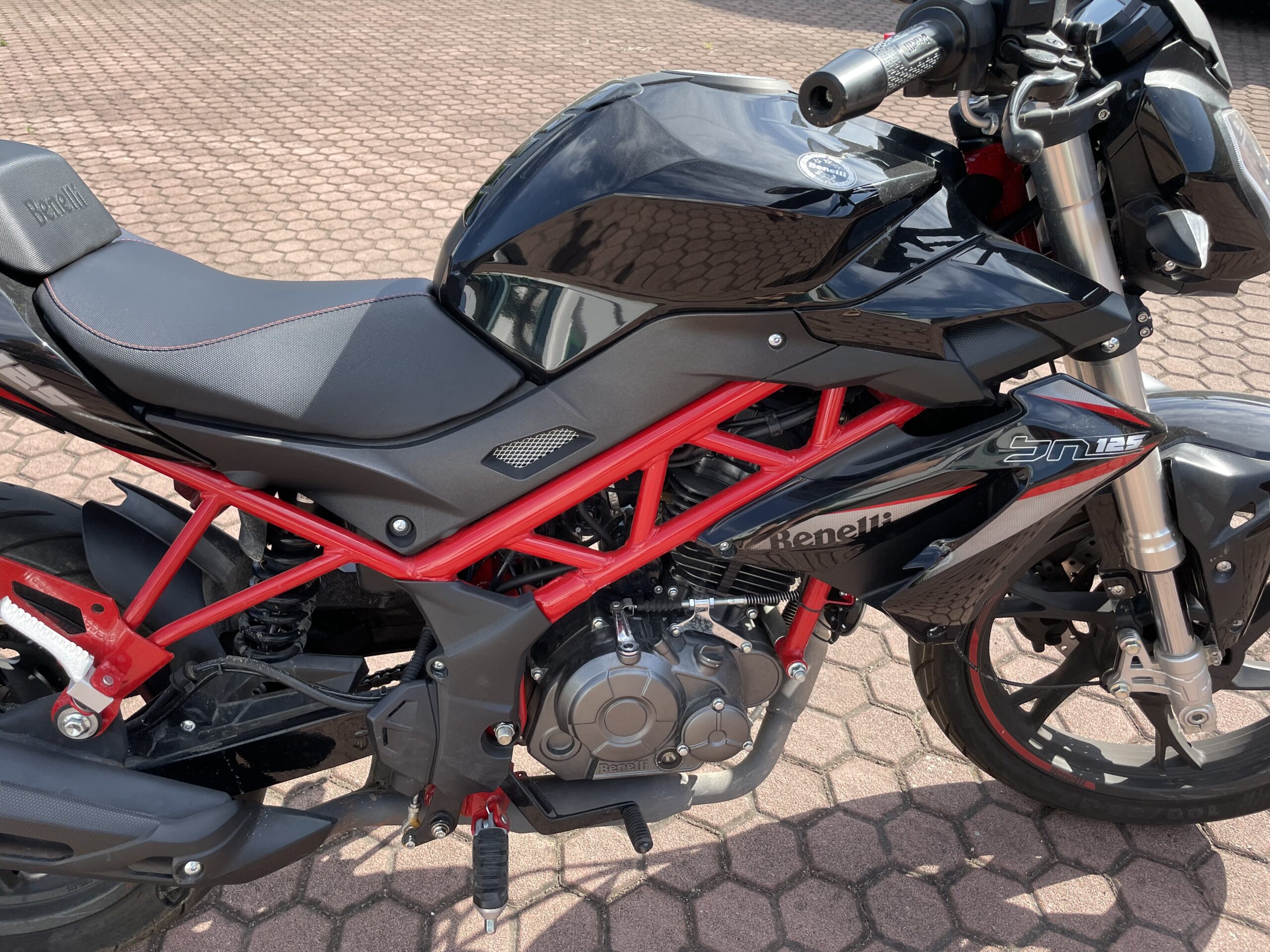 Benelli - HD Cycles - Indian Brescia